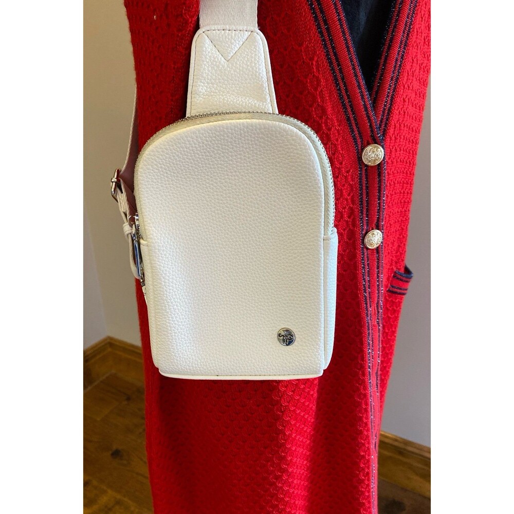 Inicat Sling Backpack Bag Women Small White Ivory EUC Pebbled Faux Leather